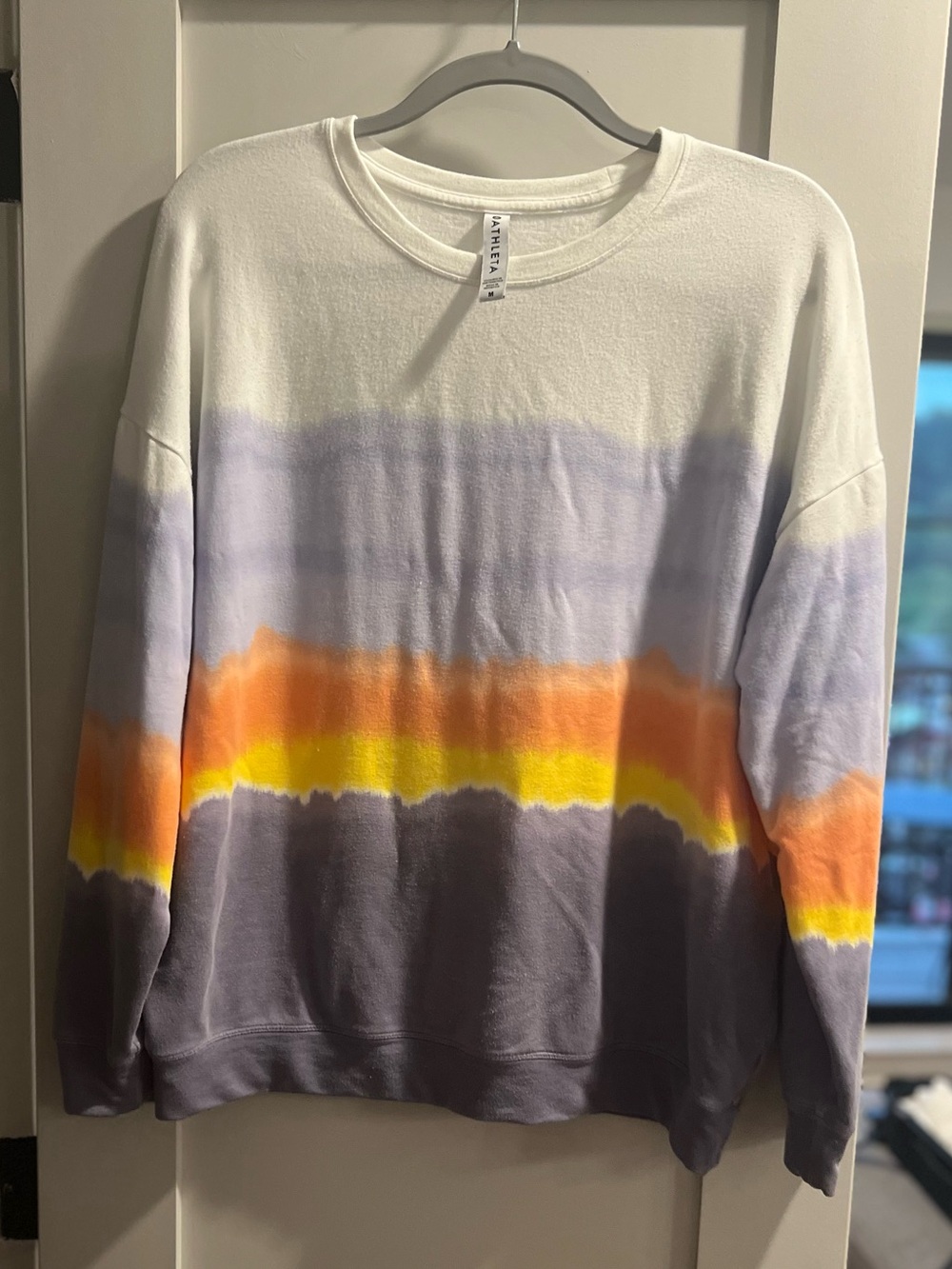 Athleta Women’s Crewneck Pullover Ombré Sweatshirt